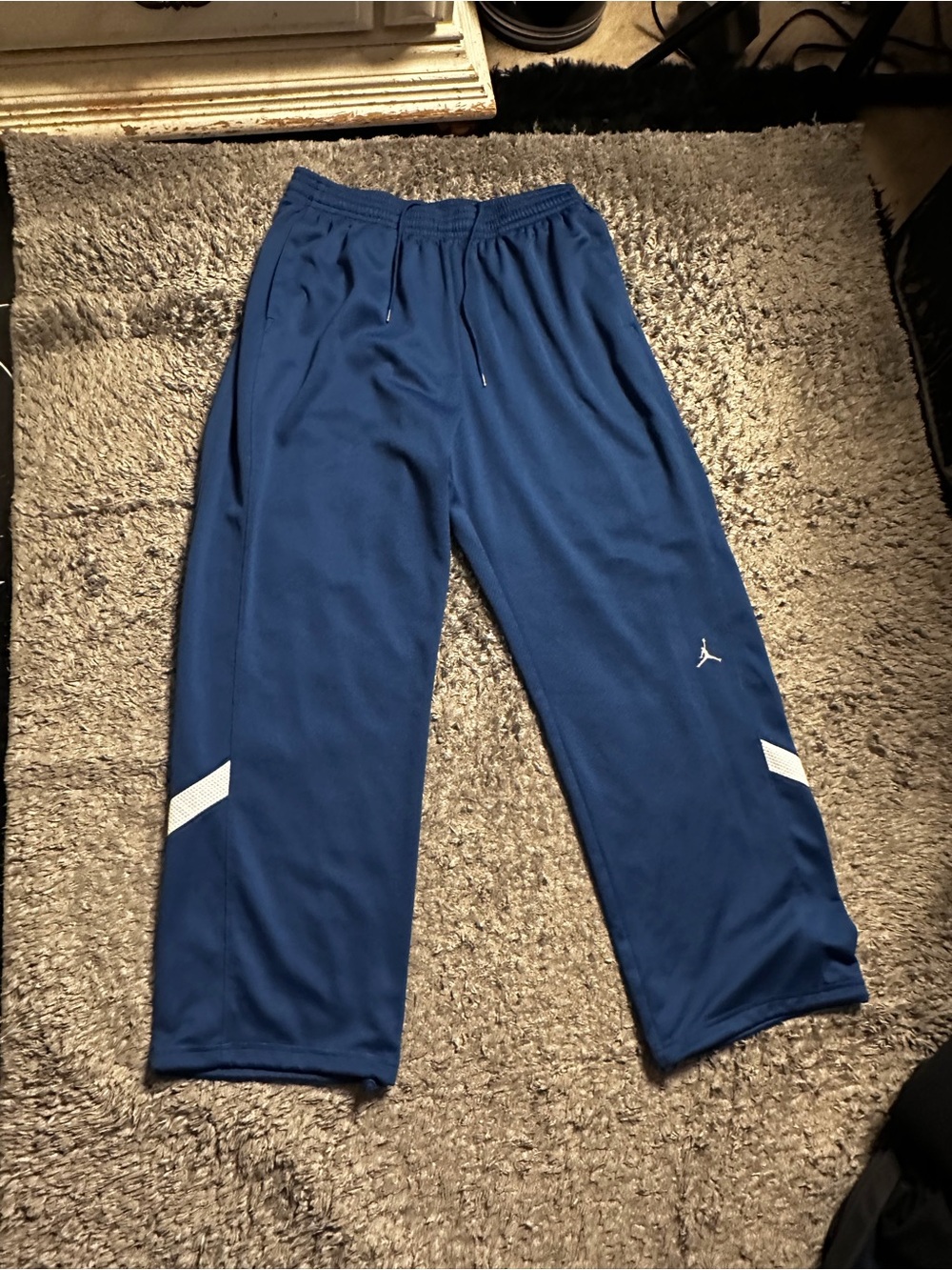 2000s Jordan Sweatpants - Picture 2 of 4